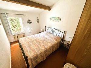 Mazet Felix pour 6 personnes avec piscine privée au domaine de Valcros à la Londe les Maures