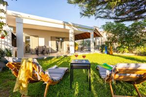 Kalamata Garden Haven - Escape Amidst Greenery