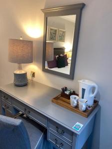Double or Twin Room room in The Royal George Hotel