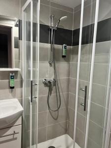 Hotels Logis Hotel & Restaurant Mediterranee : photos des chambres