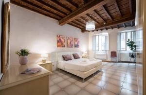 Via SantEgidio, 3 Florence - Spacious and bright Just 300mt from the Duomo