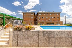 Microcentro - Wifi 300 Mb - Aire - Tv Cable - Dttos Day