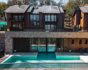 RentUp - Las mejores vistas de San Martin, Volcan Lanin Chapelco y Lago Lacar