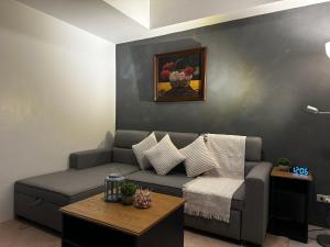 1BR Stay near NAIA Terminal 3 via Runway Manila
