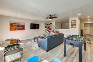 Putting Green, Game Room, Pool! Scottsdale Oasis
