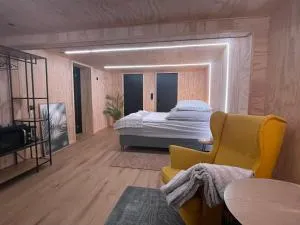 The View of the Senja mountains - Grashopen