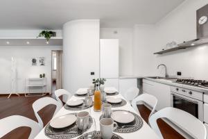 StayEasy SantaGiulia - M3 Metro - Center in 20 mins