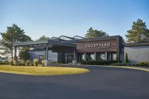 Courtyard Chicago Wood Dale / Itasca - إتاسكا