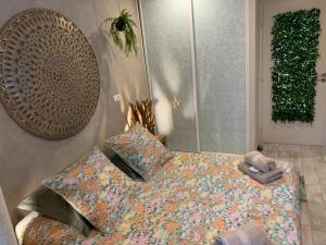 B&B / Chambres d'hotes Le Paon Bleu Annecy Poisy : photos des chambres