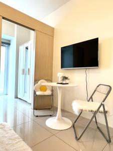 Fun Pop-Art Inspired Makati Studio