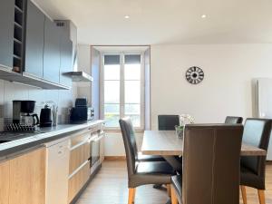 LÉcole Buissonnière - Apartment complex