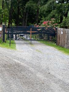 Rainier view farm stay cabin