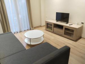 Luxury stay near the Acropolis 10-min walk to history!