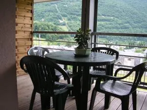 T2 Cabine calme vu montagne - 埃斯奎泽-塞雷