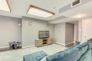 Steps to Lincoln Park Spacious Apt in Jersey City