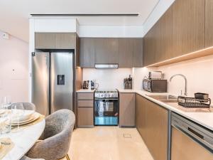 2 BR - Grande Signature - Burj Khalifa View