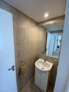 Espacio C Jardín con estacionamiento