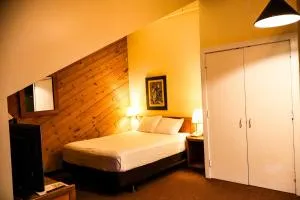 Snowy Owl Inn - بارتليت