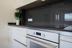 XPCE URBAN 6 MALAGA SKYLINE - Parking free