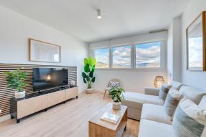 XPCE URBAN 6 MALAGA SKYLINE - Parking free