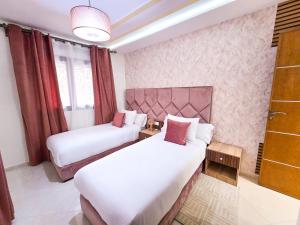 Elite Holiday Home - Luxury & Centric Flat
