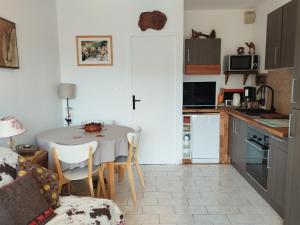 Appartements Greolieres les Neiges Studio 4 personnes : photos des chambres