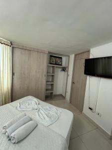 Confortable apartamento en hermoso condominio.
