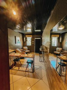 Espaços Cardoso, RAÍZES - acolhimento e calma