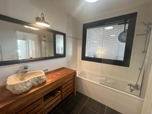 Sweet & Charm for this cozy appt in Saint-Julien