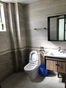 MOPEARLZ 2br at kilimani vesta garden apartments