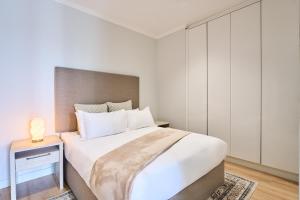 8s at Ellipse Waterfall