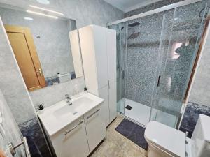 Julia playa los locos apartamento