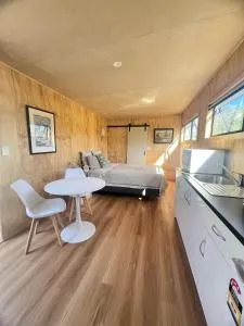 Mangawhai Room and studio - Te Arai