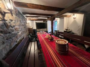 LaVeranda нула, осем, девет, осем, седем, четири, четири, четири, осем, две