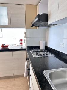 LP 903 Amplio & belleo apto AC WiFi Parking