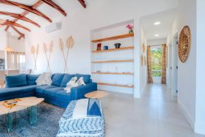 Spacious Bright & Airy Penthouse G at Playa Venao