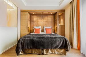 Superior Double Room room in Hôtel Mont-Blanc Chamonix