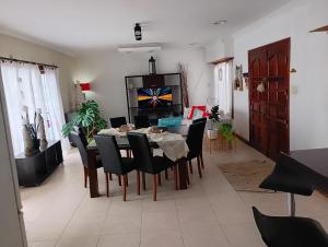 Tu casa ideal para el verano en Necochea cerca de la playa y del parque