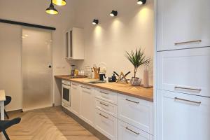 Sea and City Retreat Opatija - Happy Rentals