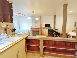 Les Estives, T2 bis, centre Luchon, wifi, 6 personnes