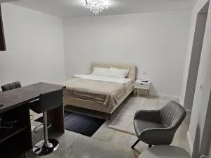 visitor's house 3 - Siret