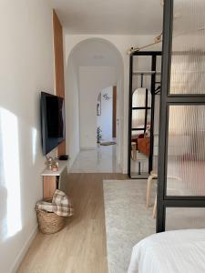 Ella Lux Apartment