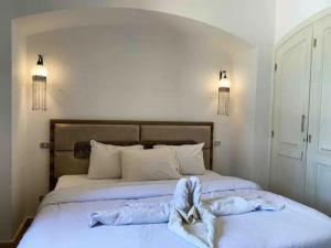 Luxury villa west golf