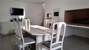 Casa de dos plantas en zona centro San José, Entre Ríos