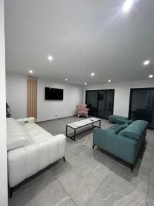 Villas Maison moderne : photos des chambres