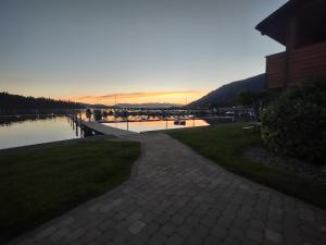 Pend Oreille Shores Resort