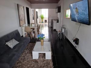 Casa Completa Grande y Fresca con AA The best Location