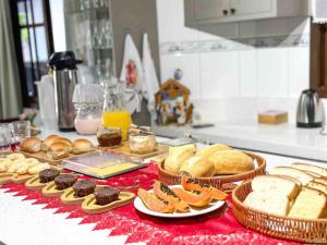 Hospedagem com café da manhã - Quarto 3 - Hospedaria Orquídeas de Bombinhas