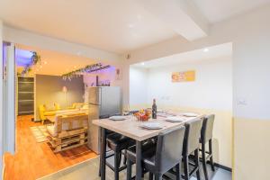 Maisons de vacances Le Relais de la Poste Roubaix 6ch 6 sdb, 12 pers Centre Fibre : photos des chambres