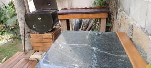 Casa para família curtir o Verao na praia de Cabecudas com piscina e quintal amplo